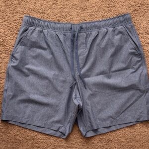 32 Degrees Men's Athletic Blue Shorts